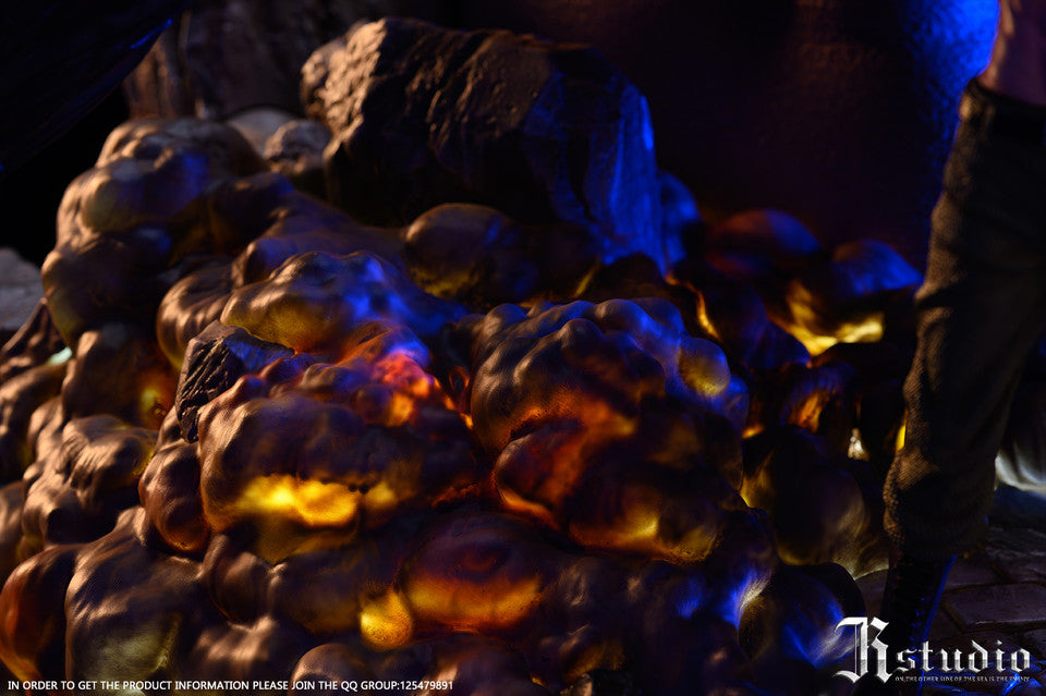 [Warehouse in Stock] JR Studio - Statue - Attack on Titan - Zeke Jaeger & Beast titan with LED