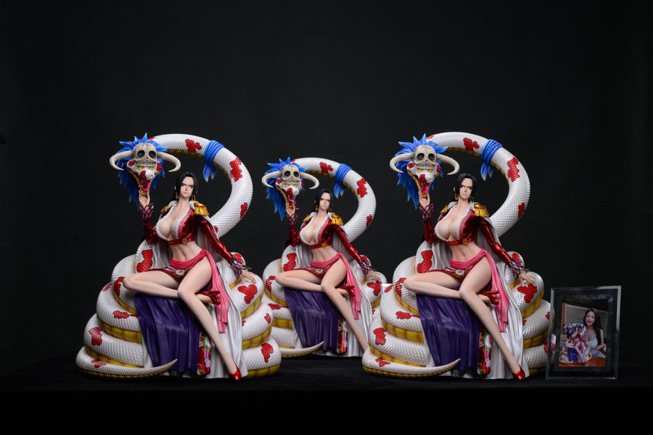[Warehouse in Stock] Dream Studio - Statue - One Piece - Sitting Boa Hancock