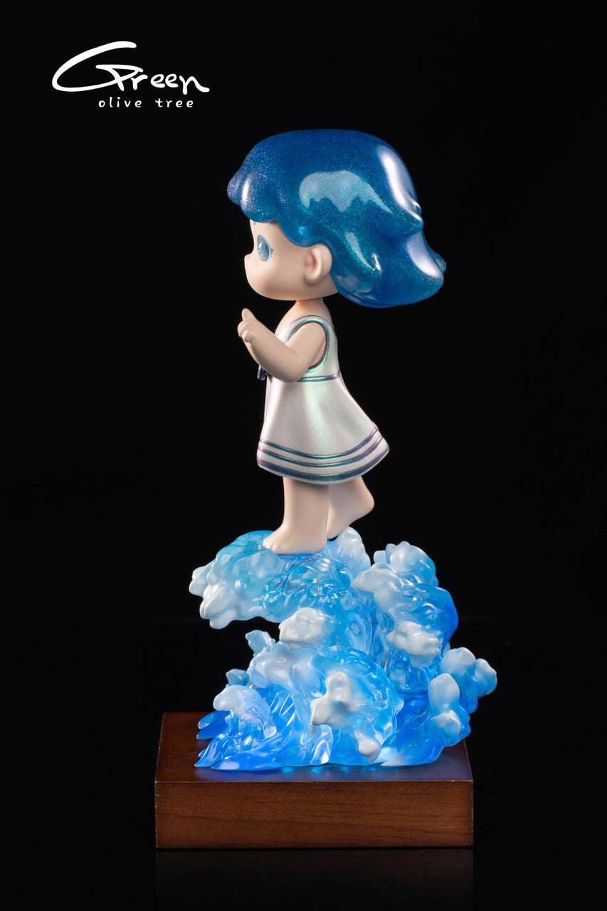 [Pre-Order] Green Olive Tree Studio - Statue - Lumina ‘Sea Walking’ with LED
