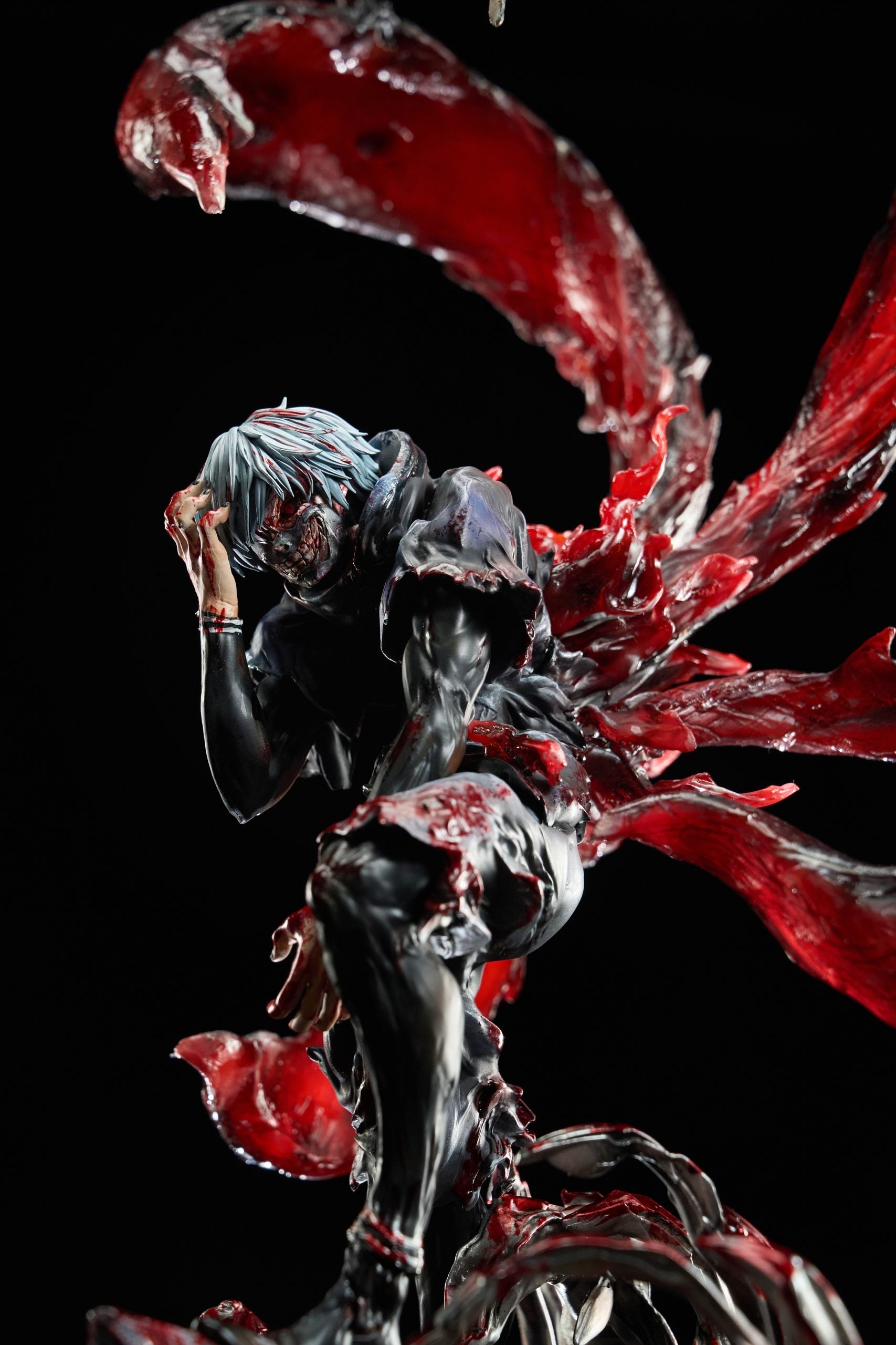 [Pre-Order Closed] Iron Curtain Studio - Statue - Tokyo Ghoul - Ken Kaneki Reborn