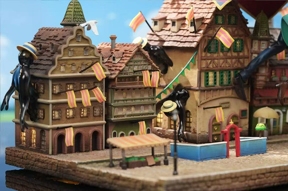 [Pre-Order Closed] OPM Studio - Statue - Howl's Moving Castle - Sophie & Howl with LED