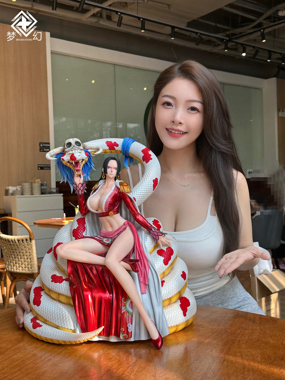 [Warehouse in Stock] Dream Studio - Statue - One Piece - Sitting Boa Hancock