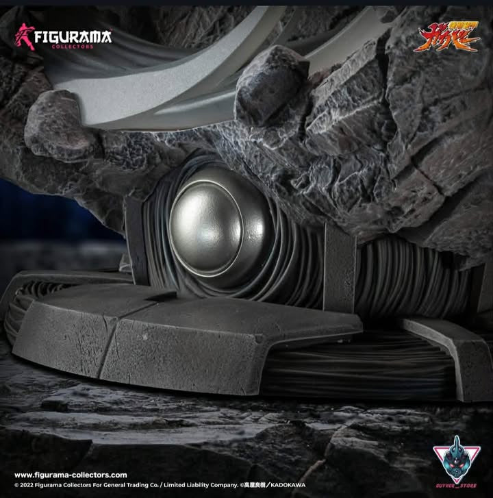 [Pre-Order] Guyver Store X Figurama Collectors - Statue - Bioboosted Armor Guyver - Guyver 1 vs Guyot with LED (Licensed)