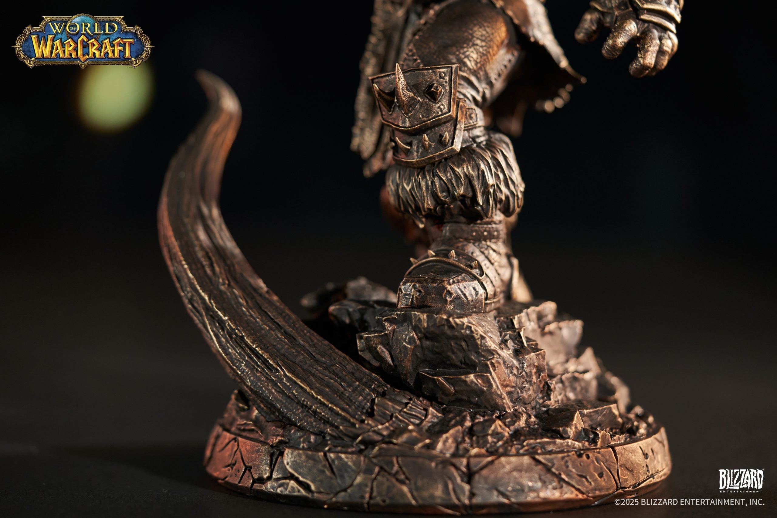 [Pre-Order Closed] BLIZZARD ENTERTAINMENT - Statue - World of Warcraft - Grommash Hellscream Bronze Edition Statue BLZ006 (Licensed)