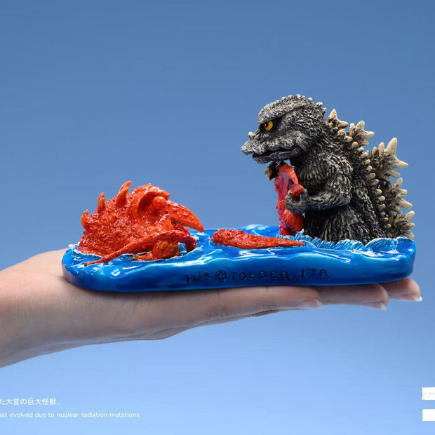 [Pre-Order] YAKUZA Studio - Statue - Godzilla - Little Godzilla