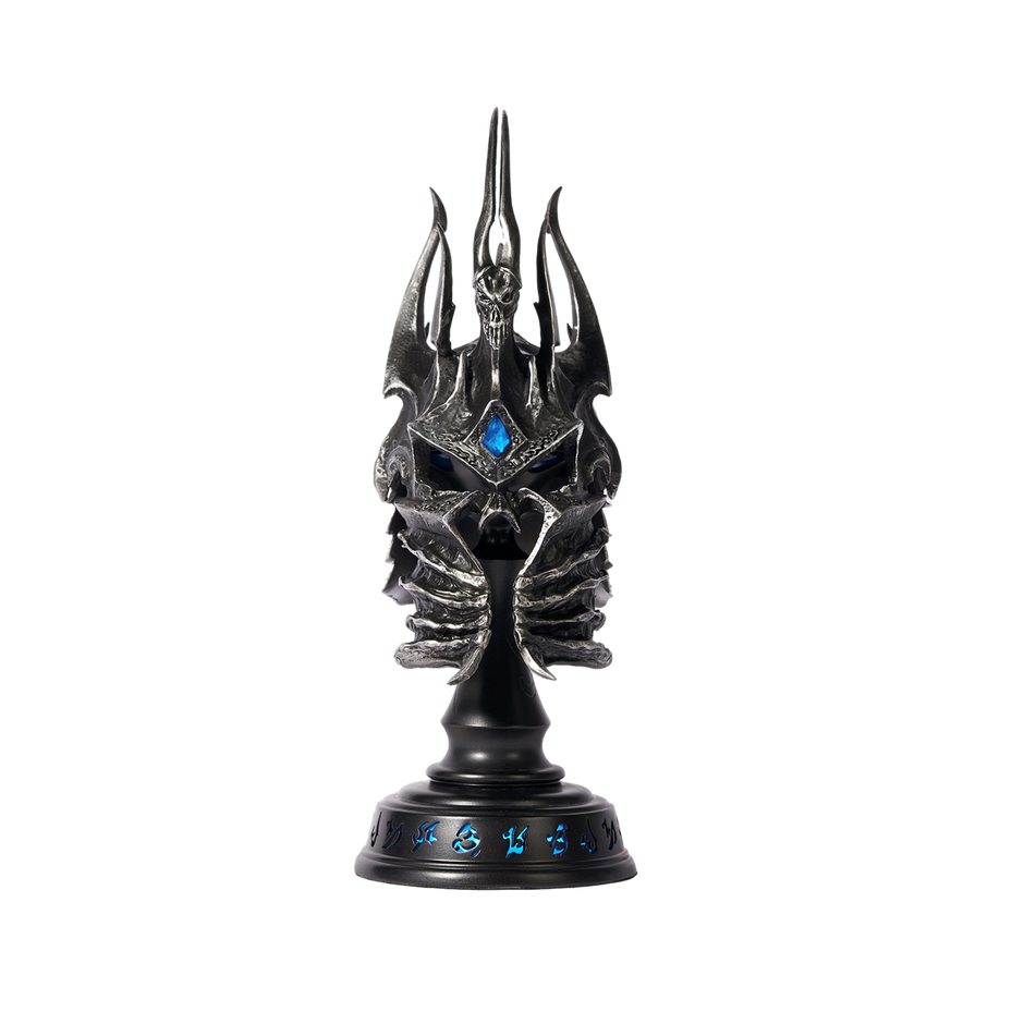 [Pre-Order] Blizzard Entertainment - World of Warcraft - Helm of Domination Metal Replica Desktop Ornament BLZ011 (Licensed)