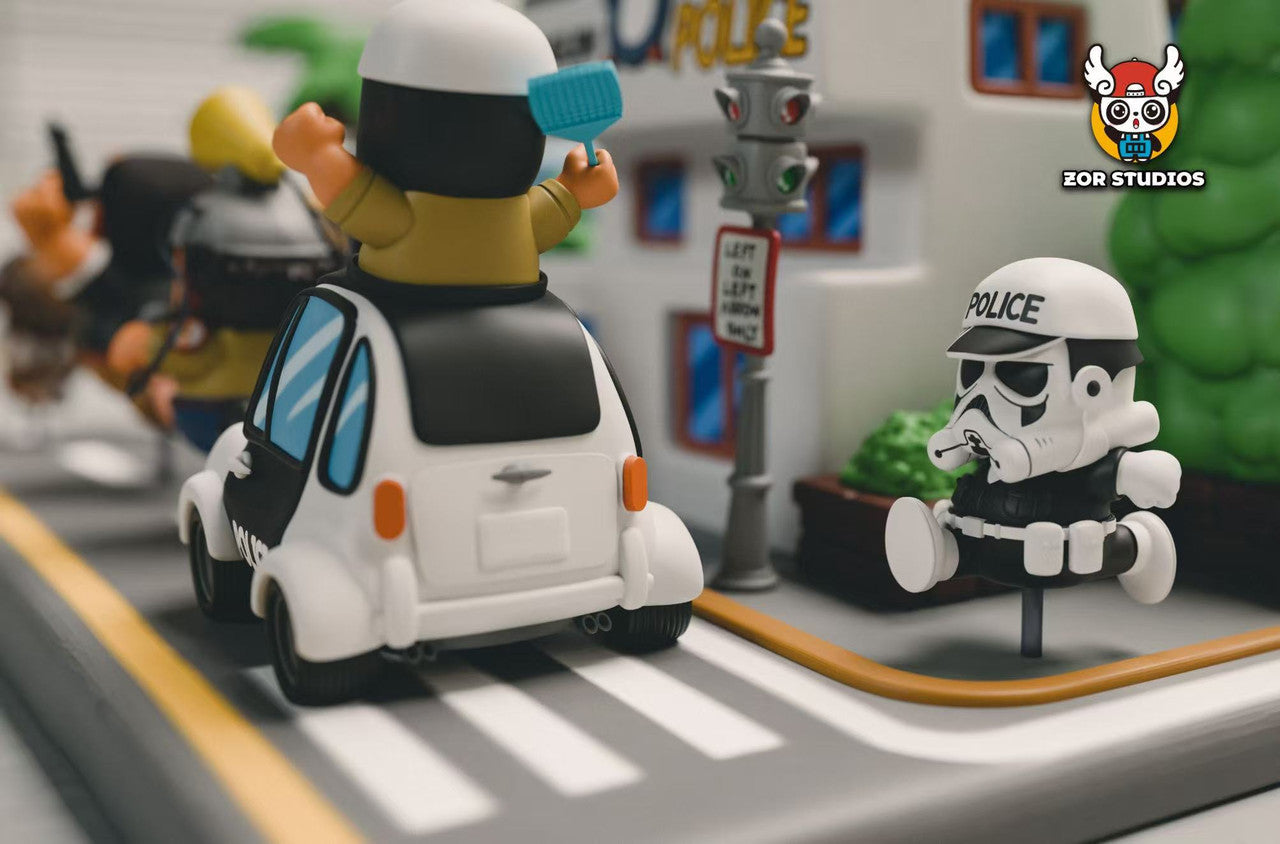 [Pre-Order Closed] ZOR Studio - Statue - Dr. Slump - WCF Series Penguin Village Dash #2 Bank & Police Station