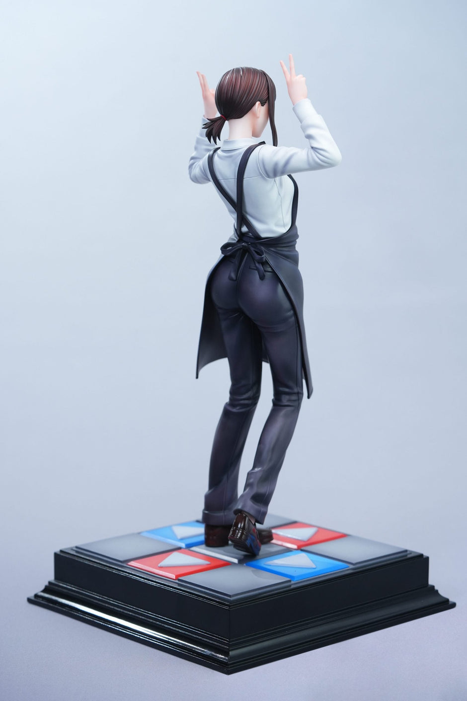 [Warehouse in Stock] HeRa Studio - Statue - Chainsaw Man - Higashiyama kobeni